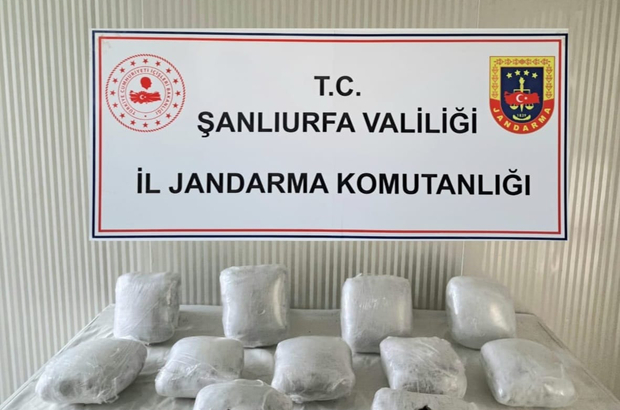 Şanlıurfa'da otobüsün bagajında uyuşturucu taşıyan zanlı tutuklandı