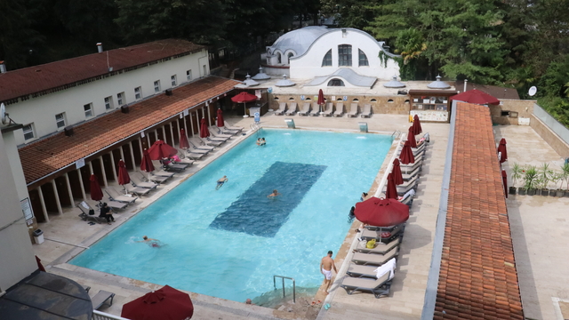 Sağlık çalışanlarına Yalova'daki termal tesislerde uygulanan indirimden yararlanma çağrısı