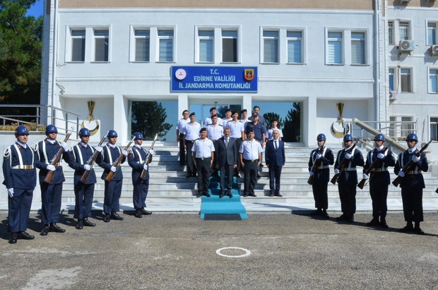 Edirne Valisi Yunus Sezer'den komutanlara ziyaret