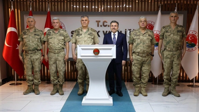 Jandarma Genel Komutanı Orgeneral Ali Çardakcı, Şırnak Valiliğini ziyaret etti