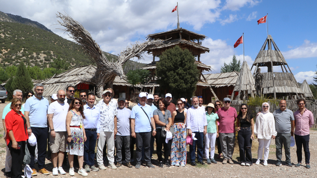 DEİK'in 'Basın Sohbetleri' etkinliği, bu ay Burdur'da yapıldı