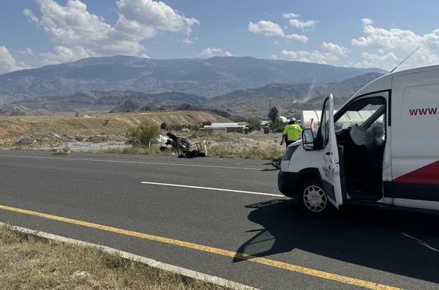 Erzurum'da minibüs ile ATV çarpıştı, 1 kişi öldü, 1 kişi yaralandı