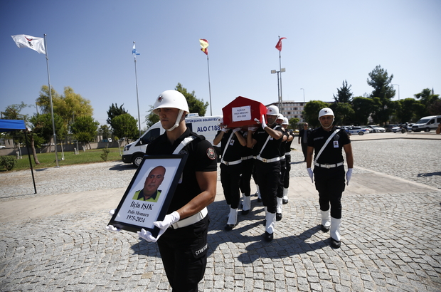 İstanbul'da trafik kazasında ölen polis memuru, Antalya'da toprağa verildi