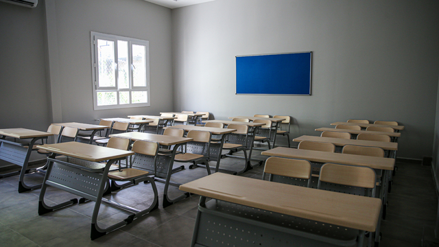 Hataylı doktorun depremde kaybettiği eşi ve 2 çocuğu adına yaptırdığı okul açıldı