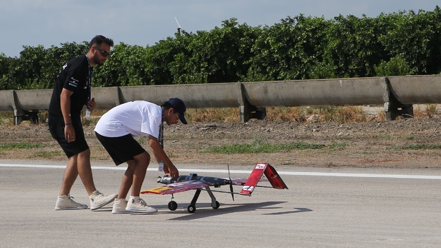 Adana'da TEKNOFEST Savaşan İHA Yarışması sürüyor