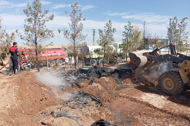 Şanlıurfa'da çıkan yangında 3 kişi dumandan etkilendi