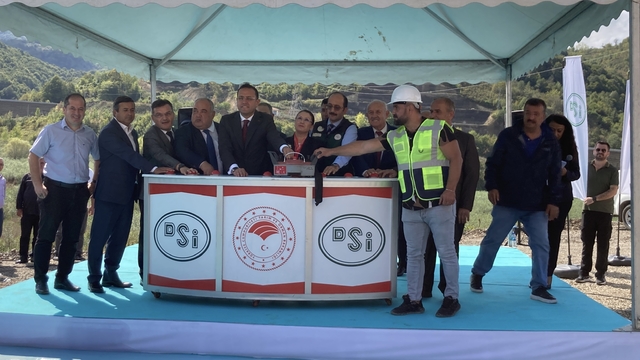 Tarım ve Orman Bakan Yardımcısı Gizligider, Kozcağız Barajı su tutma törenine katıldı: