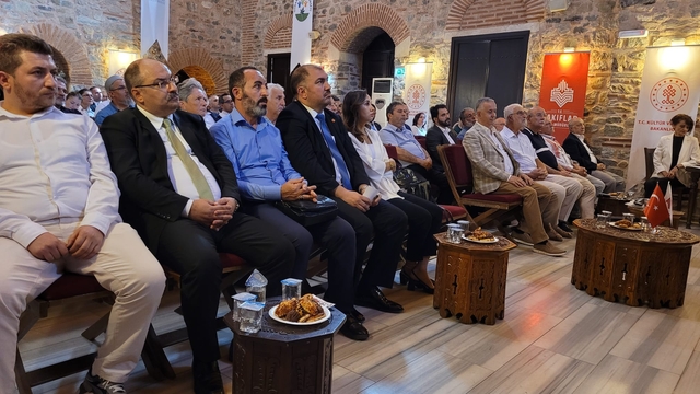 Bursa Vakıflar Bölge Müdürlüğü, yeni vakıfların yetkililerine eğitim verdi