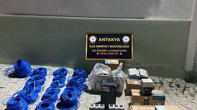 Hatay'da çeşitli suçlara karışan 2 şüpheli yakalandı