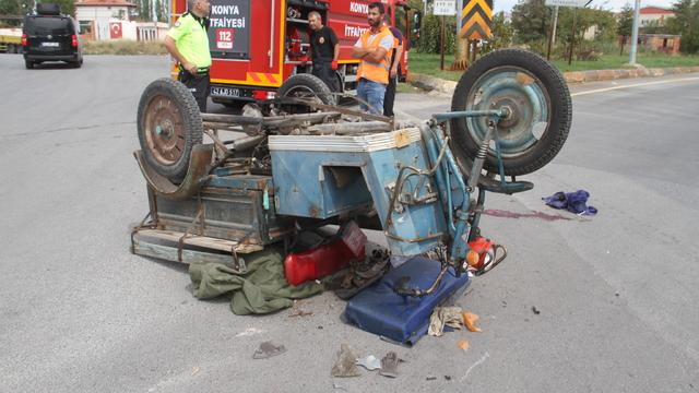 Konya'da hafif ticari araçla çarpışan üç tekerlekli motosikletin sürücüsü öldü