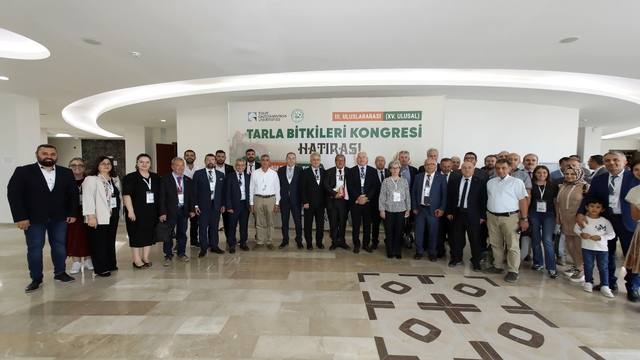 TOGÜ'de tarla bitkileri kongresi gerçekleştirildi