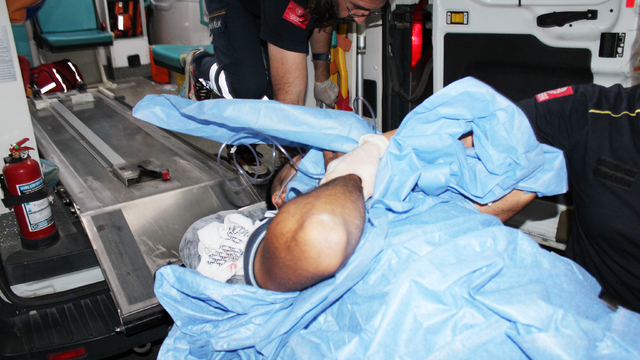 Kadının öldüğü, kocasının yaralandığı olayda, kayınpeder gözaltına alındı