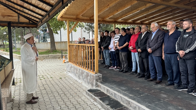 Kastamonu'da tekne kazasında hayatını kaybeden kaptanın cenazesi defnedildi