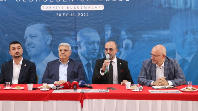 AK Parti Genel Başkan Yardımcısı Demiröz, Burdur'da konuştu: