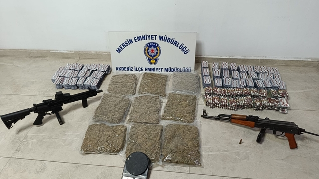 Mersin'de silah ve uyuşturucu ele geçirilmesiyle ilgili 2 şüpheli yakalandı