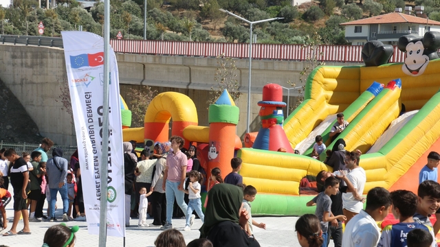 Altınözü'nde Çocuk Şenliği düzenlendi
