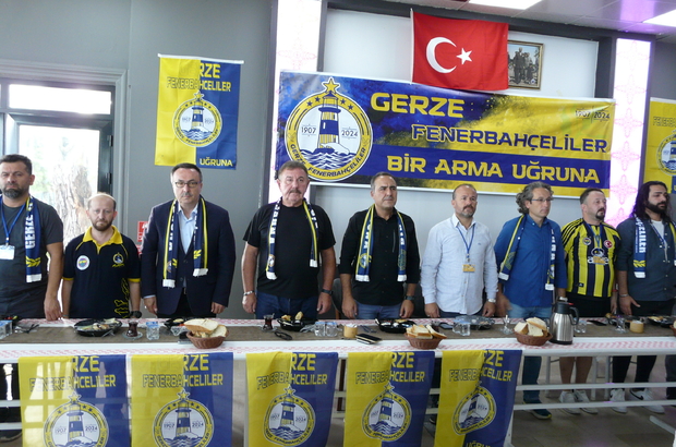 Gerze'de Fenerbahçe taraftarları kahvaltı programında buluştu