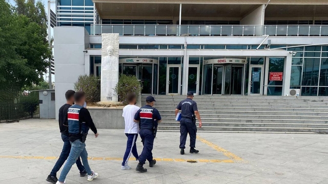 Mersin'de aranan 2 firari hükümlü yakalandı