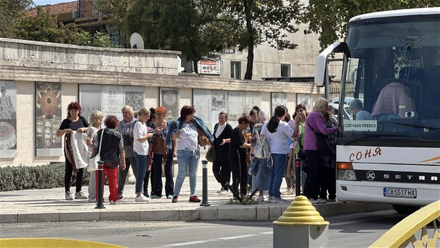 Sınır kapılarında gurbetçi yoğunluğunun bittiği Edirne'ye Bulgar ve Yunan turist akını