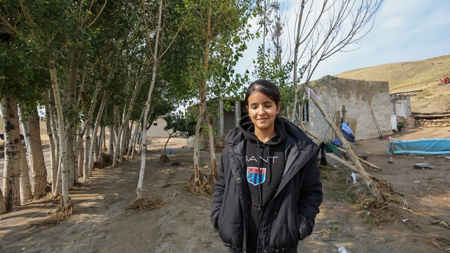 16 yaşındaki Zeynep, selde sürüklenen konteynerden son anda kurtulmuş