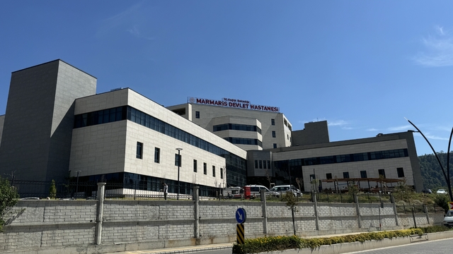 Marmaris Devlet Hastanesi yeni binasında hasta kabulüne başladı