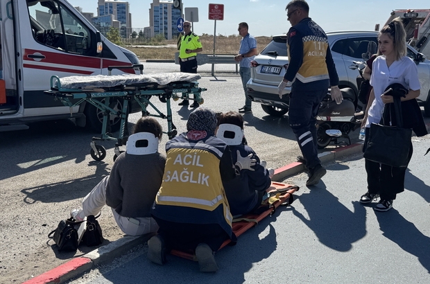 Edirne'de motosikletin devrilmesi sonucu 2 kişi yaralandı