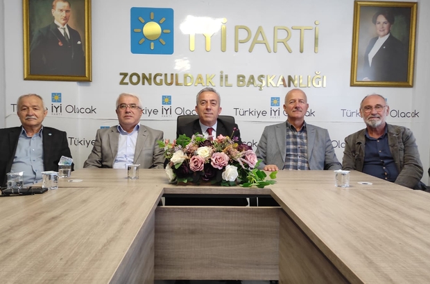 İYİ Parti Zonguldak İl Başkanı ve yönetim kurulu görevlerinden istifa etti