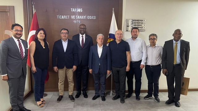 Zimbabve'nin Ankara Büyükelçisi Alfred Mutiwazuka'dan Tarsus TSO'ya ziyaret