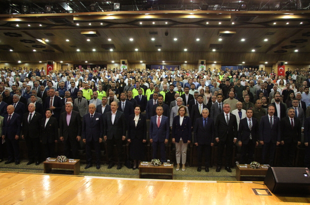 Gaziantep'te "Kamu Yönetiminde Etik ve Etik Davranış İlkeleri" konferansı düzenlendi