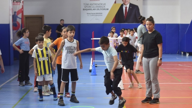Osmaniye'de spora yatkınlığı olan öğrencilerin eğitimi başladı