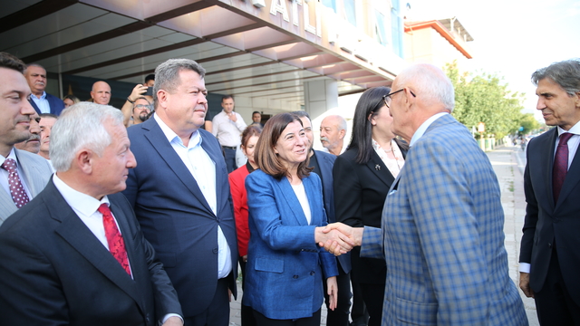 AK Parti Genel Başkan Yardımcısı Yılmaz, Edirne'de partililerle buluştu: