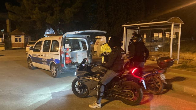 Burdur'daki trafik uygulamasında 103 bin 432 lira ceza uygulandı