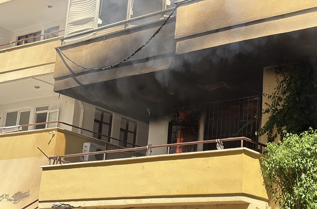 Alanya'da evde çıkan yangın hasara neden oldu 