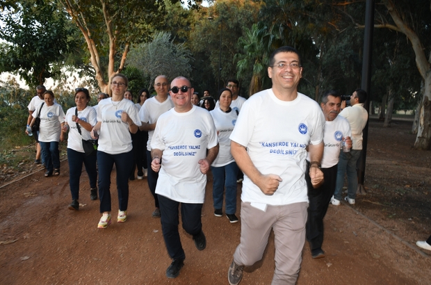 Adana'da kansere "Umuda Koş" etkinliğiyle dikkat çekildi 