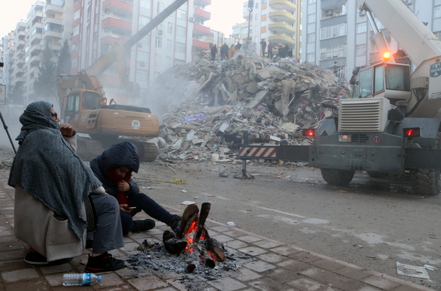 96 kişinin öldüğü apartmanın müteahhidine 17’si ağırlaştırılmış, 62 müebbet ve 865 yıl hapis cezası