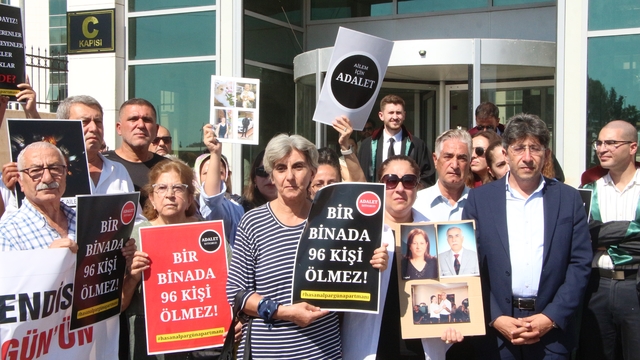 96 kişinin öldüğü apartmanın müteahhidine 17'si ağırlaştırılmış, 62 müebbet ve 865 yıl hapis cezası (2)
