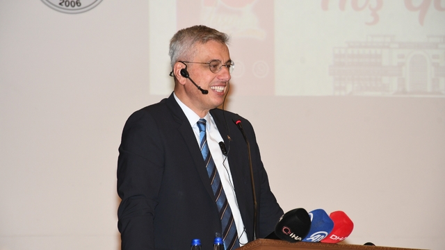 Bakan Memişoğlu: Türkiye sağlıkla ilgili iyi hizmet sunan sayılı ülkelerden (3)