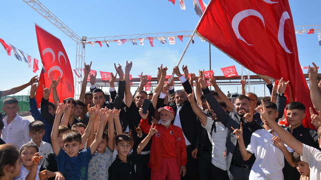 Şırnak'ta bağımsız belediye başkanı, MHP'ye geçti - Şırnak Haberleri