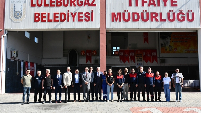 Lüleburgaz Belediye Başkanı Gerenli, itfaiye personeliyle bir araya geldi