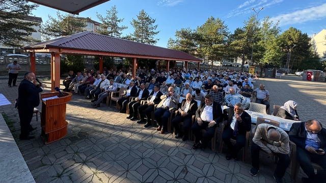 AK Parti'den Eflani'de "vefa" programı