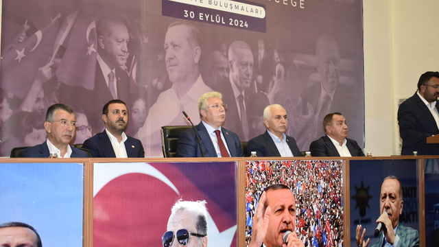 AK Parti Grup Başkanvekili Akbaşoğlu, Bitlis'te konuştu: