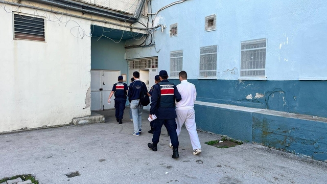 Kastamonu'da dolandırıcılık yapmaya çalışan 4 kişi tutuklandı