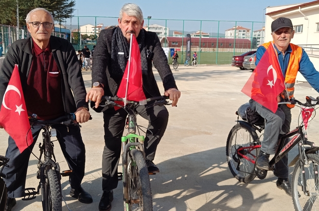 Pazaryeri'nde sağlıklı yaşam için bisiklet turu düzenlendi