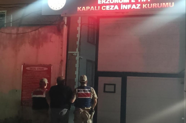 Erzurum'da sosyal medyadan terör propagandası yaptığı iddia edilen zanlı tutuklandı