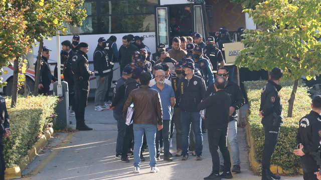 2,5 milyar liralık dolandırıcılık şüphelileri adliyede