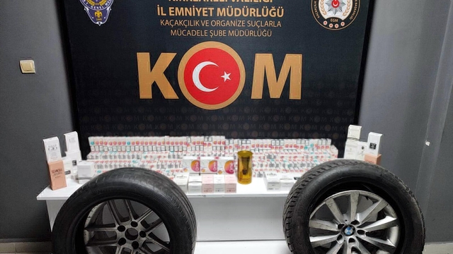 Otomobil stepnelerinde kaçak sigara ve parfüm ele geçirildi