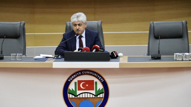 Sakarya Valisi Doğan, basın mensuplarıyla buluştu