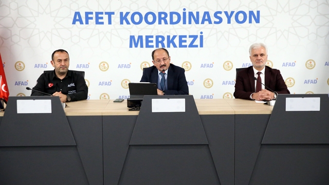 Kastamonu'da düzenlenen "Köy Yangınları Ulusal Çalıştayı" sona erdi