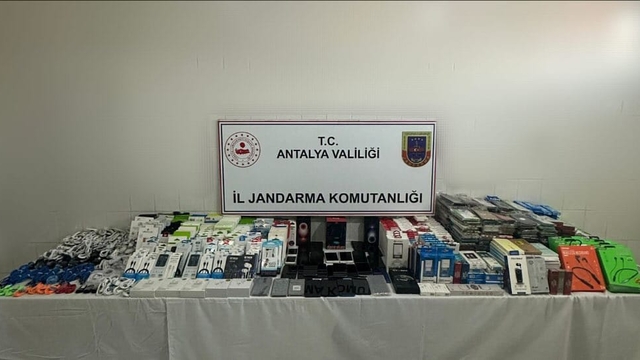 Antalya'da kaçakçılık operasyonunda 1 şüpheli yakalandı