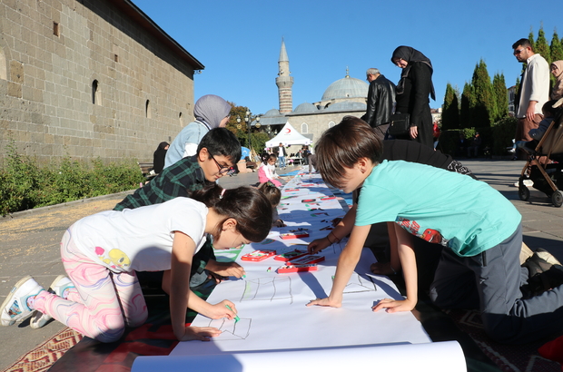 Erzurum'da sağlık çalışanları Gazze için 47'nci kez yürüdü